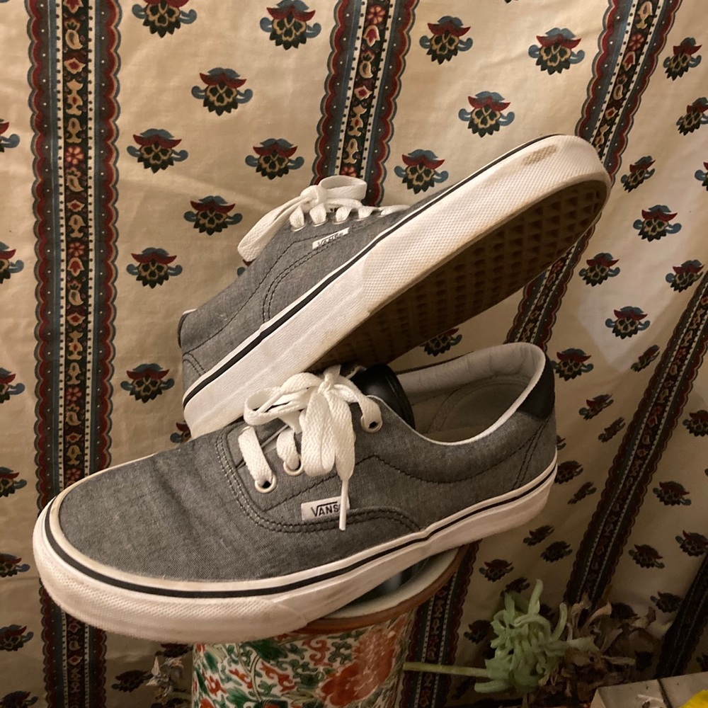 Boy’s Vans